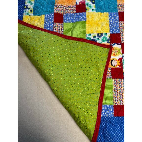 Handmade Baby Quilt Vibrant Colors Excellent condition Block Lime Green Red Blue - Picture 7 of 9
